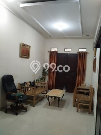 Rumah Strategis Minimalis Lb 180m2 di Pancoran Mas, Depok Rumah Strategis Minimalis Lb 180m2 di Pancoran Mas, Depok