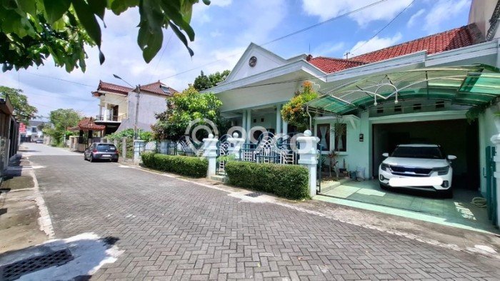 Siap Huni Hunian Elit 5 Kamar di Umbulharjo Dekat ke Mana Saja Siap Huni Hunian Elit 5 Kamar di Umbulharjo Dekat ke Mana Saja