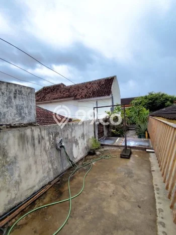 Rumah Luxury Modern Tanpa Renovasi di Sleman Yogyakarta Rumah Luxury Modern Tanpa Renovasi di Sleman Yogyakarta