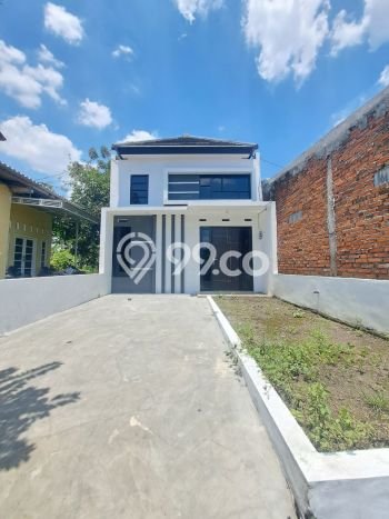 Hunian Strategis 2 KT LB 45m2 Kondisi Bagus di Sidoarjo Hunian Strategis 2 KT LB 45m2 Kondisi Bagus di Sidoarjo