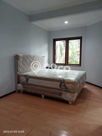 Dijual Rumah Premium dengan Fasilitas Sekitar Lengkap di Rungkut, Surabaya Dijual Rumah Premium dengan Fasilitas Sekitar Lengkap di Rungkut, Surabaya