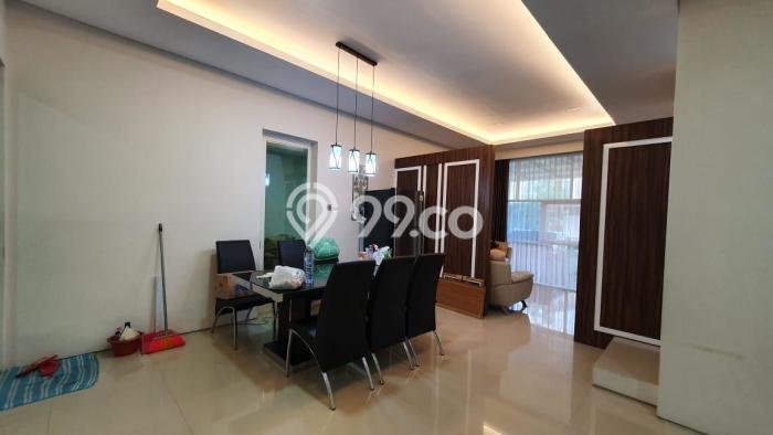 Hunian Mewah Siap Huni LT 160m2 di Wiyung, Surabaya Hunian Mewah Siap Huni LT 160m2 di Wiyung, Surabaya