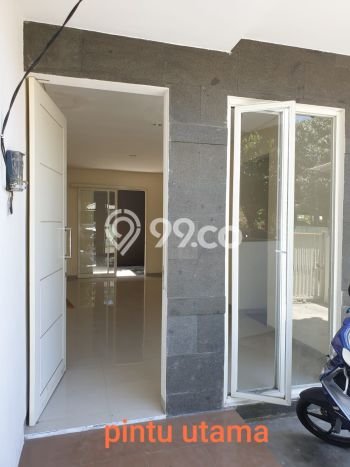 Dijual Cepat Rumah Bagus Siap Huni LB 120m2 di Rungkut, Surabaya Dijual Cepat Rumah Bagus Siap Huni LB 120m2 di Rungkut, Surabaya