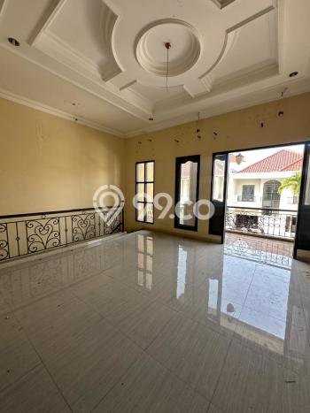 Dijual Rumah Premium dengan Fasilitas Sekitar Komplit di Sambikerep, Surabaya Dijual Rumah Premium dengan Fasilitas Sekitar Komplit di Sambikerep, Surabaya