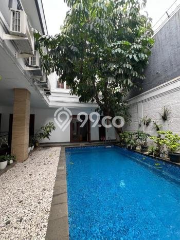 Rumah Mewah LB 1100m2 Siap Pakai Desain Elegan di Pondok Indah, Jakarta Selatan Rumah Mewah LB 1100m2 Siap Pakai Desain Elegan di Pondok Indah, Jakarta Selatan