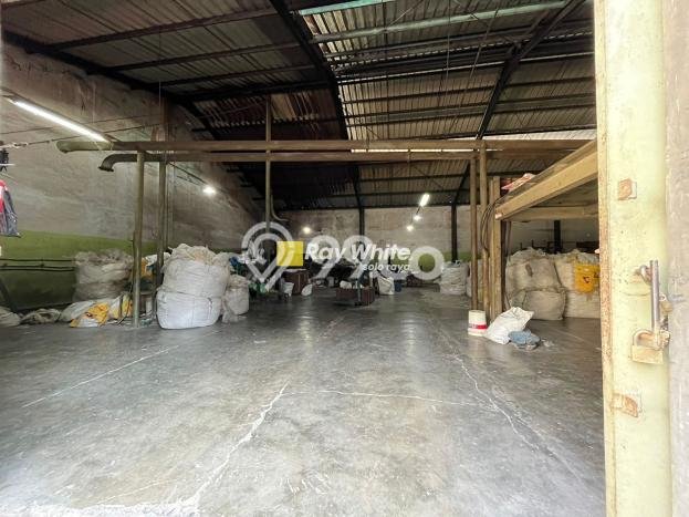 Lokasi Strategis! Dijual Gudang Bisnis di Sukoharjo, Sukoharjo Kondisi Bagus Lokasi Strategis! Dijual Gudang Bisnis di Sukoharjo, Sukoharjo Kondisi Bagus
