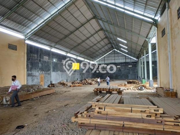 Untuk Dijual! Gudang di Boyolali Kota Boyolali LT 1518m2 / LB 1500m2 Kawasan Strategis Untuk Dijual! Gudang di Boyolali Kota Boyolali LT 1518m2 / LB 1500m2 Kawasan Strategis