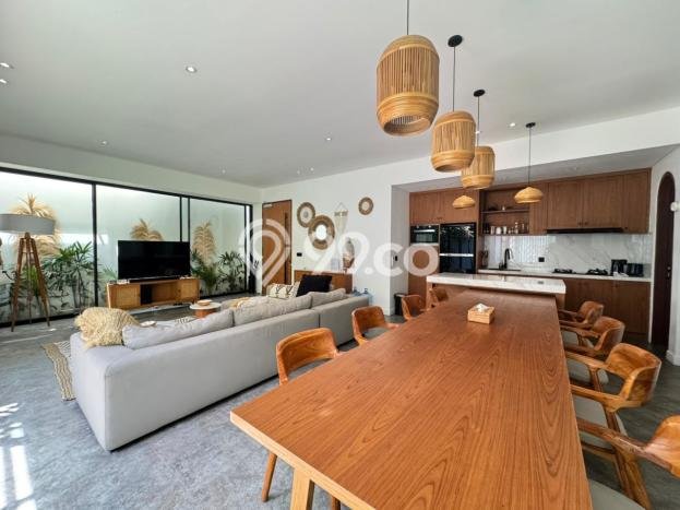 Vila Strategis Kawasan , Luas 250m2m², Akses Badung, Badung Vila Strategis Kawasan , Luas 250m2m², Akses Badung, Badung