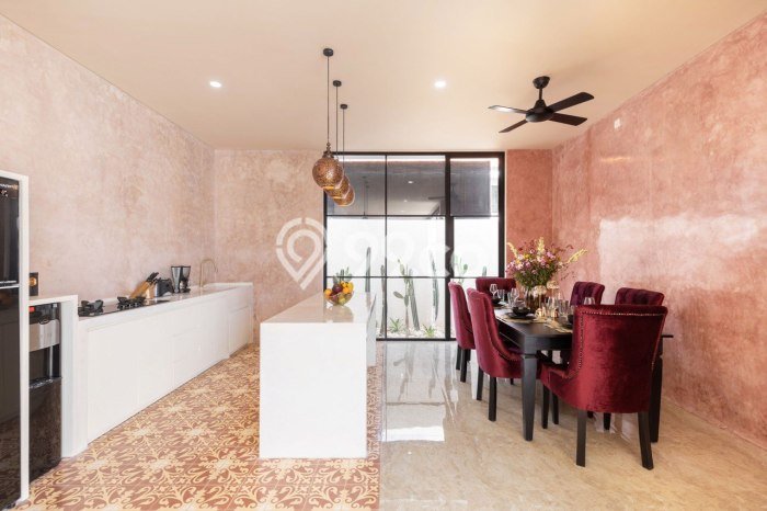 Vila di Kuta, Area 300m2m², Dekat Mudah Fasilitas Umum Vila di Kuta, Area 300m2m², Dekat Mudah Fasilitas Umum