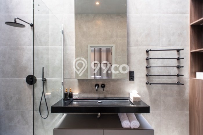 PELUANG INVESTASI! Vila Kawasan , Luas 967m2m², Prospek Bagus PELUANG INVESTASI! Vila Kawasan , Luas 967m2m², Prospek Bagus