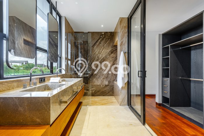 Dijual Cepat! Vila Kawasan , Ukuran 880m2m², Area Prospektif dengan nilai meningkat Dijual Cepat! Vila Kawasan , Ukuran 880m2m², Area Prospektif dengan nilai meningkat