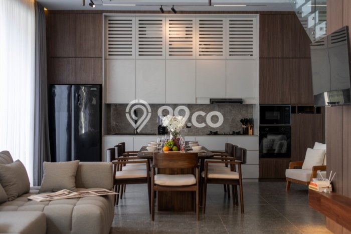PELUANG INVESTASI! Vila Kawasan , Luas 967m2m², Prospek Bagus PELUANG INVESTASI! Vila Kawasan , Luas 967m2m², Prospek Bagus