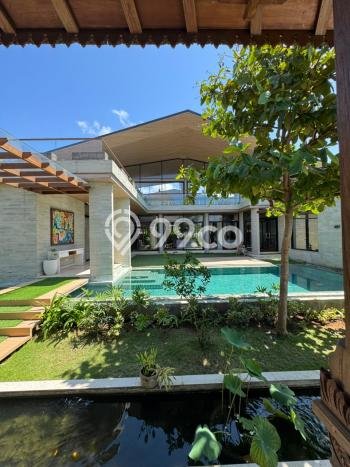 HARGA TERBAIK! Vila Kawasan , Area 1000m2m², Lokasi Strategis HARGA TERBAIK! Vila Kawasan , Area 1000m2m², Lokasi Strategis
