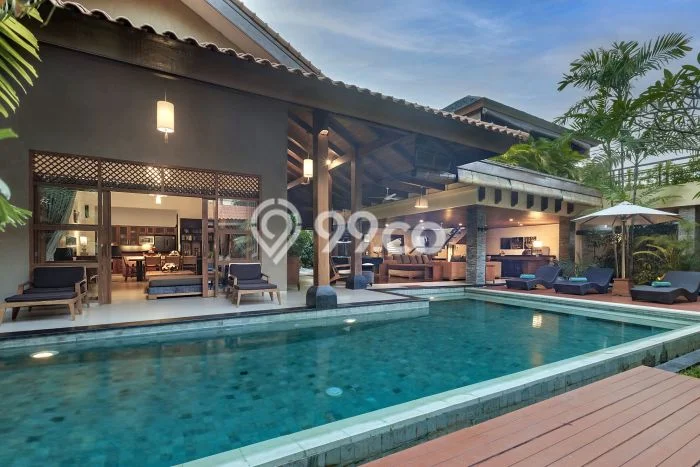 DIJUAL! Vila Kawasan , Area 1000m2m², Dekat Mudah Pusat Kota DIJUAL! Vila Kawasan , Area 1000m2m², Dekat Mudah Pusat Kota