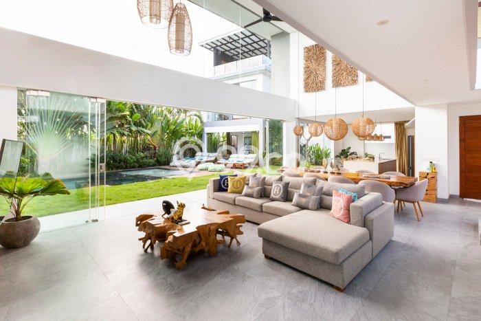 Peluang Langka! Vila Kawasan Kuta, Dimensi 570m2m², Area Prospektif dengan potensi meningkat Peluang Langka! Vila Kawasan Kuta, Dimensi 570m2m², Area Prospektif dengan potensi meningkat