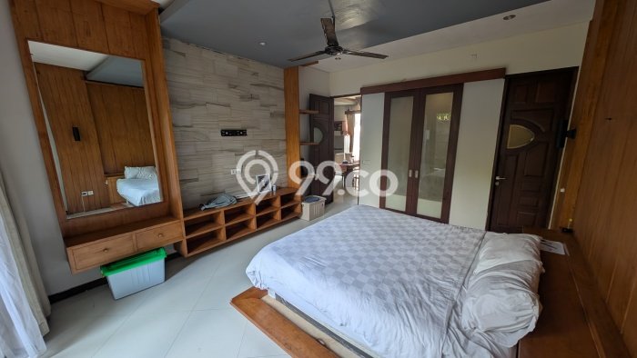 Vila di , Area 350m2m², Dekat dengan transportasi publik Vila di , Area 350m2m², Dekat dengan transportasi publik