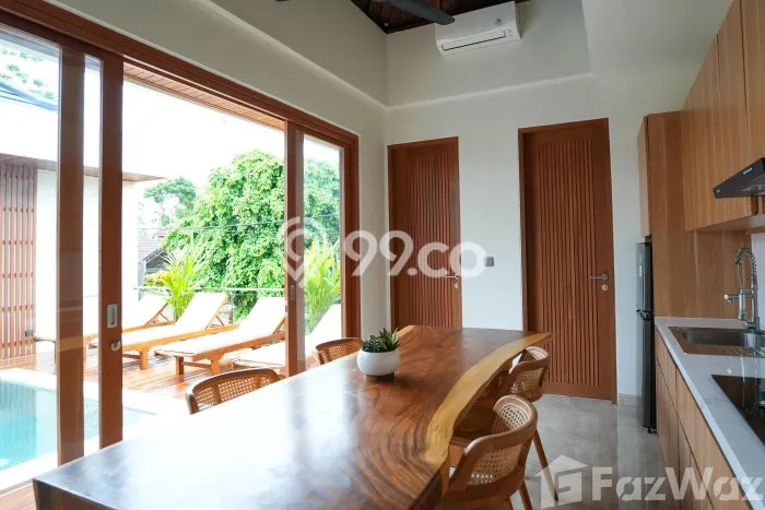 Vila Kawasan , Area 200m2m², Dekat ke beragam fasilitas umum Vila Kawasan , Area 200m2m², Dekat ke beragam fasilitas umum