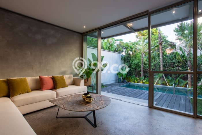 HARGA MENARIK! Vila di , Dimensi 170m2m², Kawasan Asri dan aman HARGA MENARIK! Vila di , Dimensi 170m2m², Kawasan Asri dan aman