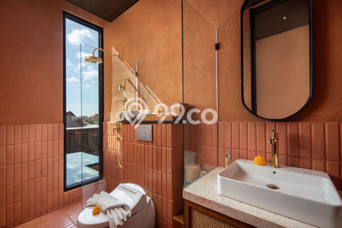 Lokasi Strategis! Vila Kawasan Kuta, Ukuran 122m2m², Area Asri dan tenang Lokasi Strategis! Vila Kawasan Kuta, Ukuran 122m2m², Area Asri dan tenang