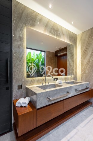 Dijual Cepat! Vila Kawasan , Ukuran 880m2m², Area Prospektif dengan nilai meningkat Dijual Cepat! Vila Kawasan , Ukuran 880m2m², Area Prospektif dengan nilai meningkat