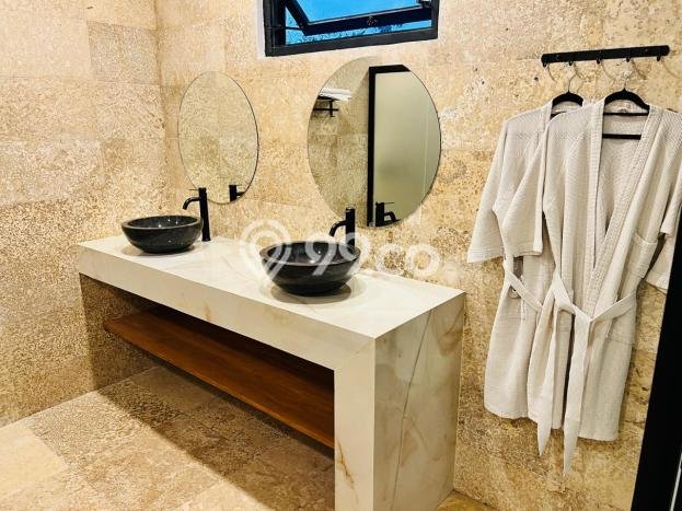 Kesempatan Langka! Vila Kawasan Kuta, Ukuran 205m2m², Kawasan Berkembang dengan potensi meningkat Kesempatan Langka! Vila Kawasan Kuta, Ukuran 205m2m², Kawasan Berkembang dengan potensi meningkat
