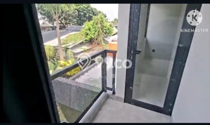 Hunian Mewah LB 165m2 Siap Huni Desain Elegan di Bintaro, Jakarta Selatan Hunian Mewah LB 165m2 Siap Huni Desain Elegan di Bintaro, Jakarta Selatan