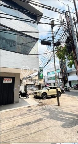 Ruko bagus disewakan di Kebayoran Baru Jakarta Selatan dengan LB 125m2 harga sewa terbaik Ruko bagus disewakan di Kebayoran Baru Jakarta Selatan dengan LB 125m2 harga sewa terbaik