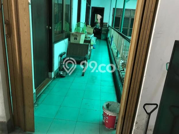 Siap Huni Rumah Mewah 8 Kamar di Menteng Dekat ke Mana Pun Siap Huni Rumah Mewah 8 Kamar di Menteng Dekat ke Mana Pun