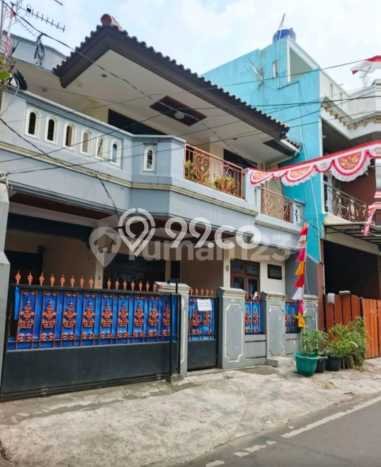 Rumah Strategis Minimalis Lb 180m2 di Johar Baru, Jakarta Pusat Rumah Strategis Minimalis Lb 180m2 di Johar Baru, Jakarta Pusat