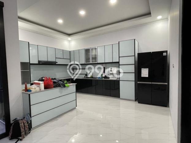 Hunian Mewah LB 240m2 Siap Huni Desain Elegan di Kramat, Jakarta Pusat Hunian Mewah LB 240m2 Siap Huni Desain Elegan di Kramat, Jakarta Pusat