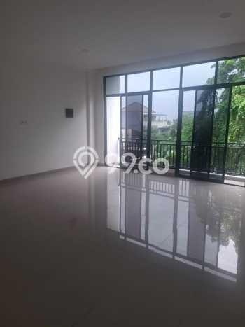 Dijual! Ruko di Kedoya Jakarta Barat LT 75m2 / LB 177m2 Kawasan Strategis Dijual! Ruko di Kedoya Jakarta Barat LT 75m2 / LB 177m2 Kawasan Strategis