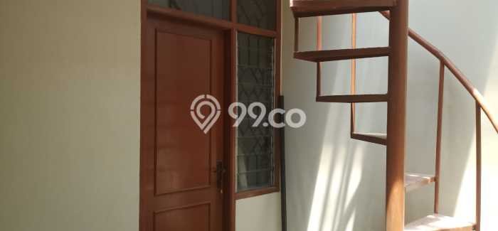 Ready to Use! Luxury House LT 228m2 Desain Elegan di Cijagra Ready to Use! Luxury House LT 228m2 Desain Elegan di Cijagra