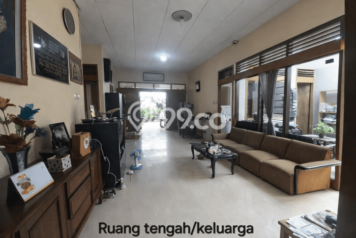Dijual Rumah Mewah Megah Dengan View Eksklusif di Cipinang Melayu, Jakarta Timur Dijual Rumah Mewah Megah Dengan View Eksklusif di Cipinang Melayu, Jakarta Timur