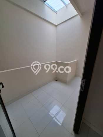 Lokasi Strategis! Dijual Ruko Bisnis di Tapos, Depok Kondisi Baik Lokasi Strategis! Dijual Ruko Bisnis di Tapos, Depok Kondisi Baik