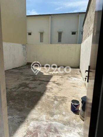Ruko Komersial Disewakan di Sagulung Batam Luas 135m2 Ruko Komersial Disewakan di Sagulung Batam Luas 135m2