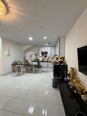 Dijual Cepat Rumah Bagus Siap Huni LB 216m2 di Batam Kota, Batam Dijual Cepat Rumah Bagus Siap Huni LB 216m2 di Batam Kota, Batam