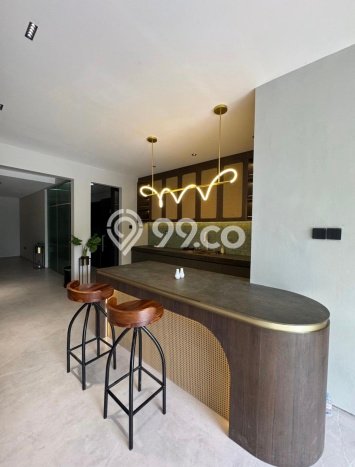 Rumah Elit LB 360m2 Siap Huni Desain Elegan di Alam Sutera, Tangerang Rumah Elit LB 360m2 Siap Huni Desain Elegan di Alam Sutera, Tangerang