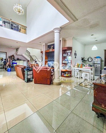Hunian Elit LB 320m2 Siap Huni Desain Elegan di Lebak Bulus, Jakarta Selatan Hunian Elit LB 320m2 Siap Huni Desain Elegan di Lebak Bulus, Jakarta Selatan