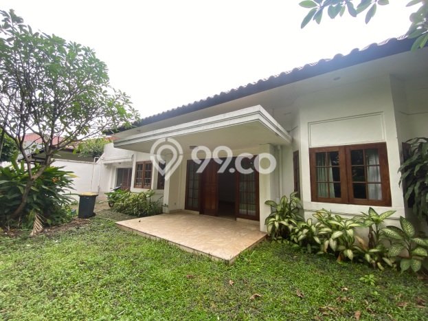 Dijual Rumah Premium dengan Fasilitas Sekitar Komplit di Kebayoran Baru, Jakarta Selatan Dijual Rumah Premium dengan Fasilitas Sekitar Komplit di Kebayoran Baru, Jakarta Selatan