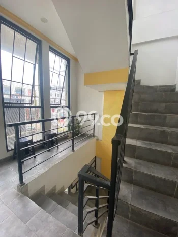 Ruko disewakan lokasi strategis Tebet Jakarta Selatan 72m2 Ruko disewakan lokasi strategis Tebet Jakarta Selatan 72m2