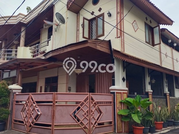 For Sale! Luxury House LT 217m2 Desain Elegan di Pondok Bambu For Sale! Luxury House LT 217m2 Desain Elegan di Pondok Bambu