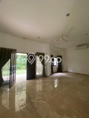 Dijual Rumah Premium dengan Fasilitas Sekitar Komplit di Kebayoran Baru, Jakarta Selatan Dijual Rumah Premium dengan Fasilitas Sekitar Komplit di Kebayoran Baru, Jakarta Selatan