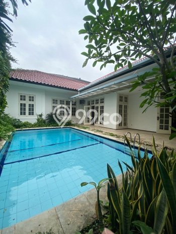 Dijual Rumah Premium dengan Fasilitas Sekitar Komplit di Kebayoran Baru, Jakarta Selatan Dijual Rumah Premium dengan Fasilitas Sekitar Komplit di Kebayoran Baru, Jakarta Selatan