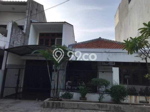 Dijual Rumah Mewah Megah Dengan View Eksklusif di Tomang, Jakarta Barat Dijual Rumah Mewah Megah Dengan View Eksklusif di Tomang, Jakarta Barat