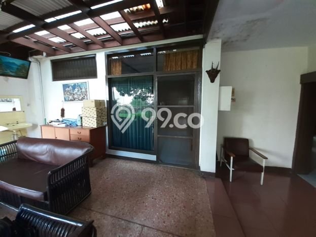 Siap Huni Hunian Elit 10 Kamar di Cidadap Dekat ke Mana Pun Siap Huni Hunian Elit 10 Kamar di Cidadap Dekat ke Mana Pun