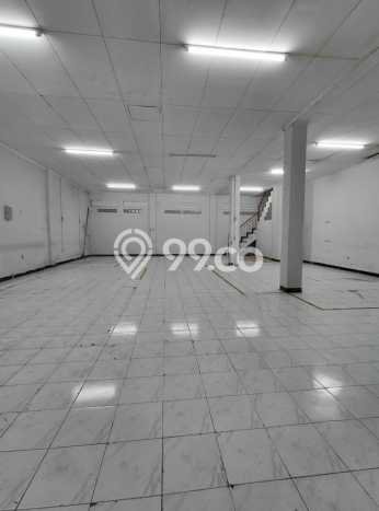 Dijual Rumah Luas Megah Dengan View Cantik di Taman Kopo Indah, Bandung Dijual Rumah Luas Megah Dengan View Cantik di Taman Kopo Indah, Bandung