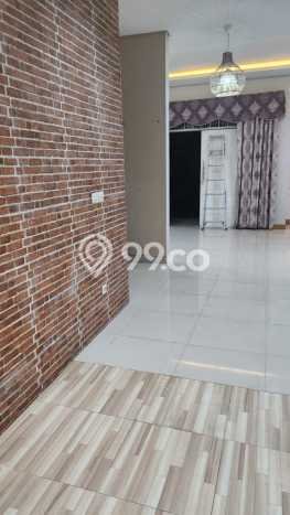Rumah Mewah LB 235m2 Siap Pakai Desain Elegan di Green Lake City, Jakarta Barat Rumah Mewah LB 235m2 Siap Pakai Desain Elegan di Green Lake City, Jakarta Barat
