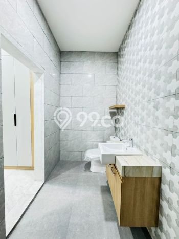 Dijual Rumah Mewah Elegan Dengan View Eksklusif di Metland Puri, Jakarta Barat Dijual Rumah Mewah Elegan Dengan View Eksklusif di Metland Puri, Jakarta Barat