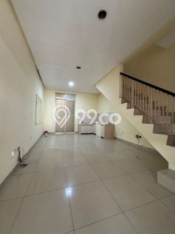 Dijual Rumah Modern 2 KT di Green Lake City, Jakarta Barat Dijual Rumah Modern 2 KT di Green Lake City, Jakarta Barat