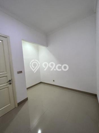 Jarang Ada! Rumah Kontrakan 4 Kamar Nyaman Siap Huni Green Lake City Jarang Ada! Rumah Kontrakan 4 Kamar Nyaman Siap Huni Green Lake City